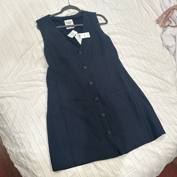 Abercrombie & Fitch Mara Navy Pinstripe Vest Mini Dress *NWT* - Picture 6 of 6